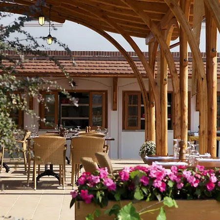 Babiccina Zahrada & Restaurant Maison d'hôtes 3*