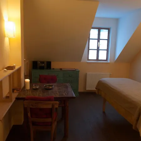 Babiccina Zahrada & Restaurant Pensionat Prŭhonice