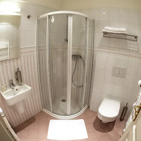 Guest house Babiccina Zahrada & Restaurant Pruhonice