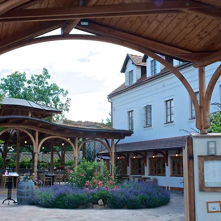 Konukevi Babiccina Zahrada & Restaurant