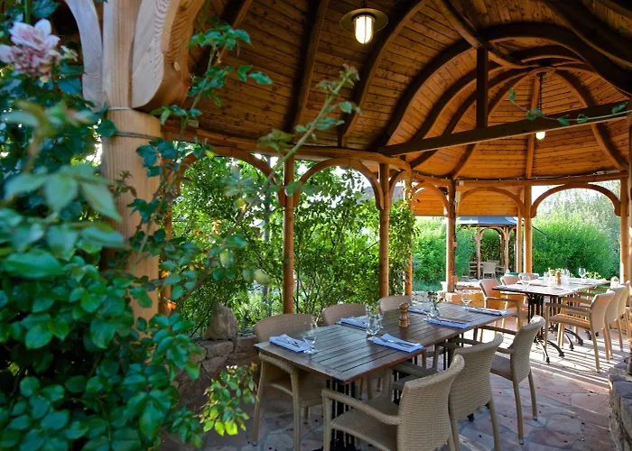 بيت ضيافة Babiccina Zahrada & Restaurant 3*